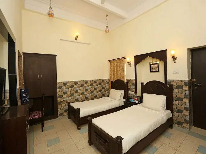 Удаипур: OYO 9666 Hotel The Fateh