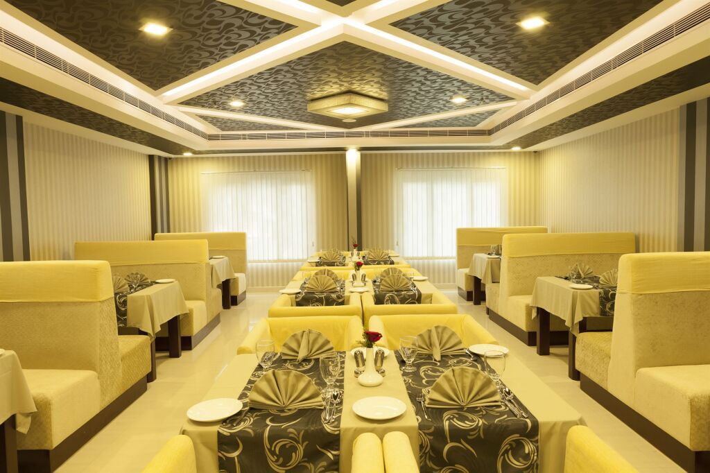 Эрамаллур: Abaam Hotel