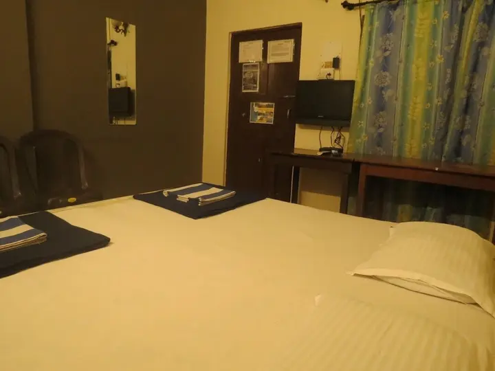 Бага: Shelton Guest House
