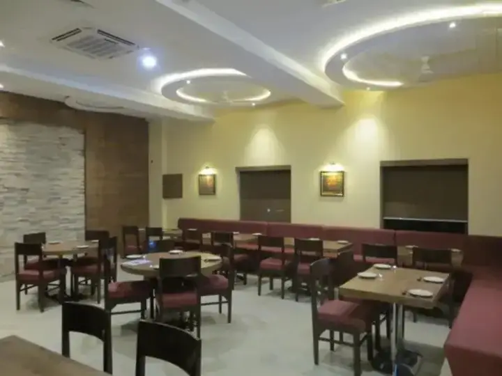 Hotel Sandhu Palace — фото 6