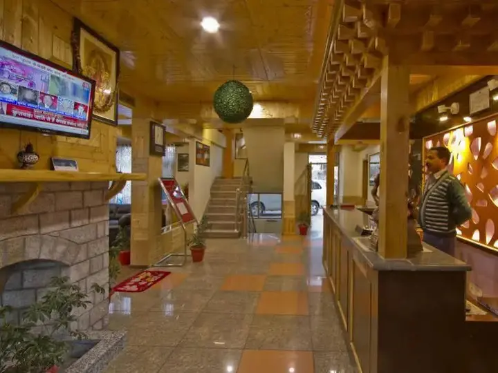 Манали: Foghills Cottage Manali