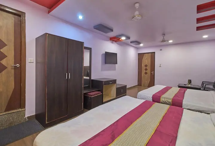 Удаипур: Hotel Deep Palace Near Bus Stand Udaipole