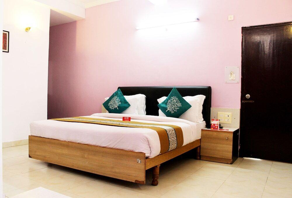 Дехрадун: Hotel Central Park Inn