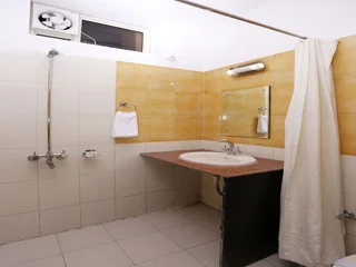 Дехрадун: Hotel Central Park Inn
