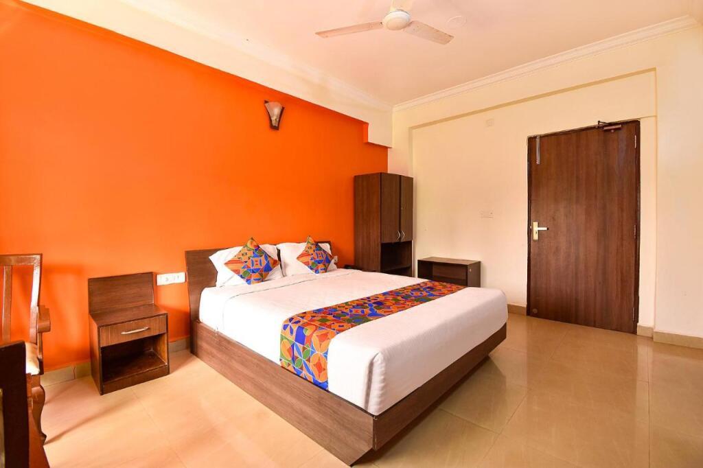 Калангут: OYO 832 Shivam Resorts