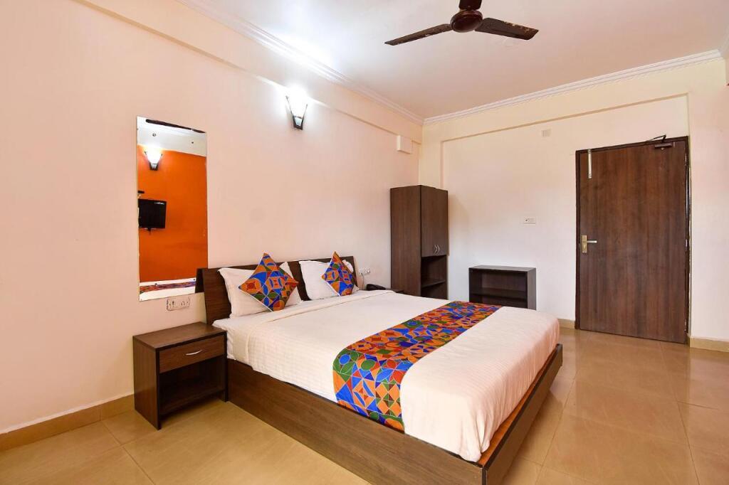 Калангут: OYO 832 Shivam Resorts
