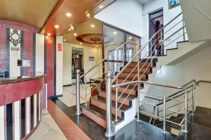 Дехрадун: Hotel Kailash Residency