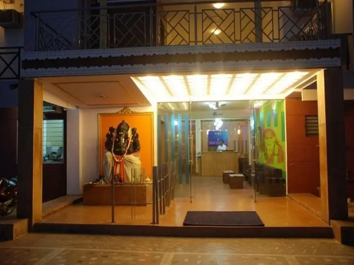 Hotel Manu Residency by OYO Rooms — фото 3