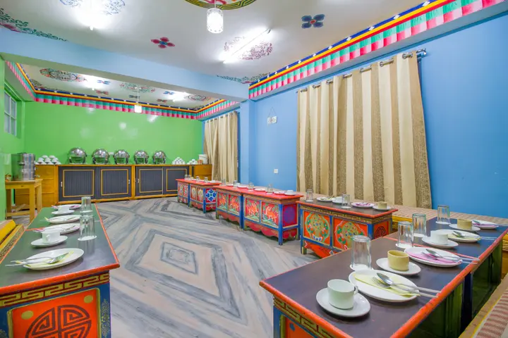 Лачунг: Jain Retreat and Resort Pvt Ltd, LACHUNG CONTINENTAL