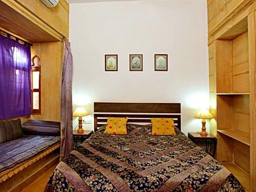 Chandra Niwas Hotel - Jaisalmer — фото 4