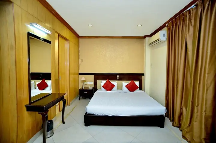 Джайпур: Pink Pearl and Fun City Hotel