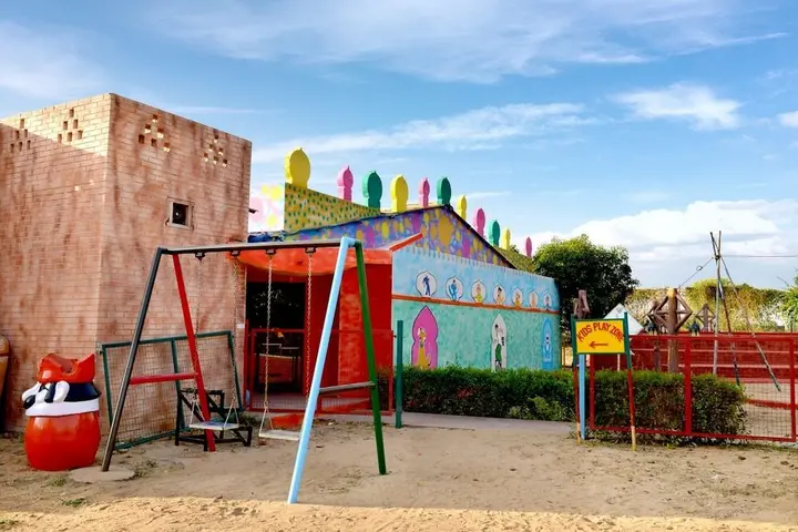 Джайпур: Pink Pearl and Fun City Hotel