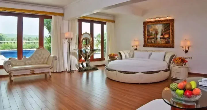 Арпора: White Pearl Suites