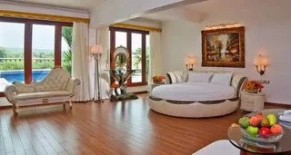 Арпора: White Pearl Suites