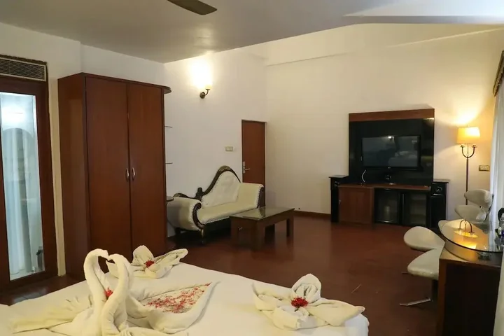 Арпора: White Pearl Suites