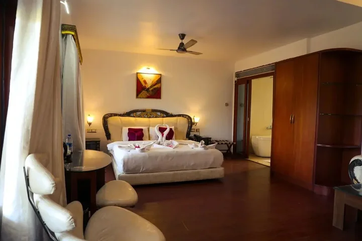 Арпора: White Pearl Suites