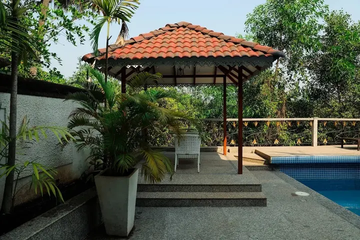 Арпора: White Pearl Suites