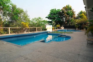 Арпора: White Pearl Suites