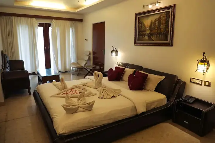 Арпора: White Pearl Suites