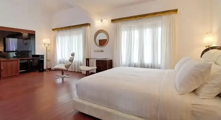Арпора: White Pearl Suites