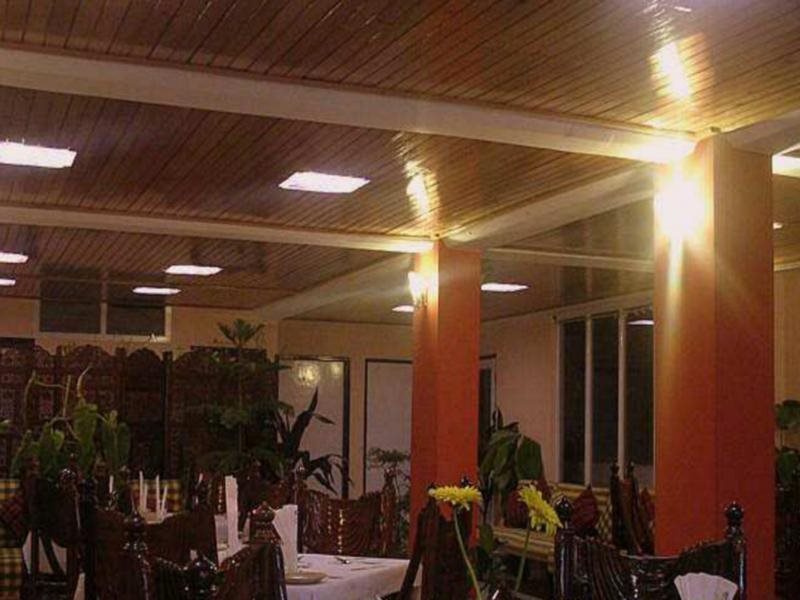 Дарджилинг: Mount Conifer Suites & Spa