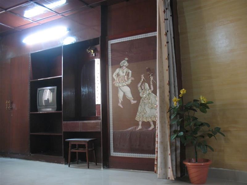 carousel image 1
