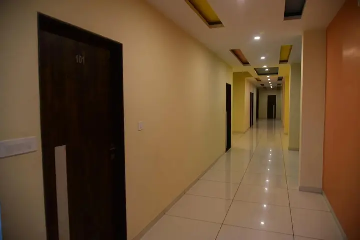 Гора Абу: Hotel  Savera Palace