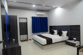 Гора Абу: Hotel Savera Palace