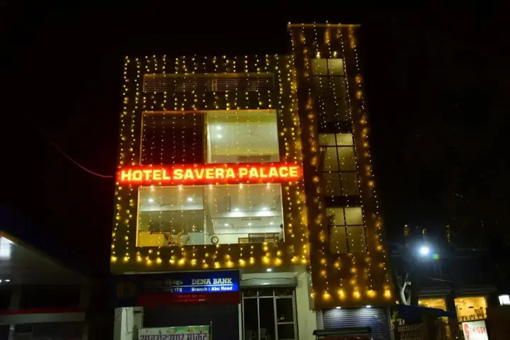 Гора Абу: Hotel  Savera Palace