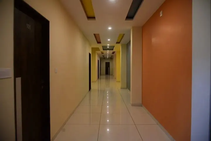 Гора Абу: Hotel  Savera Palace