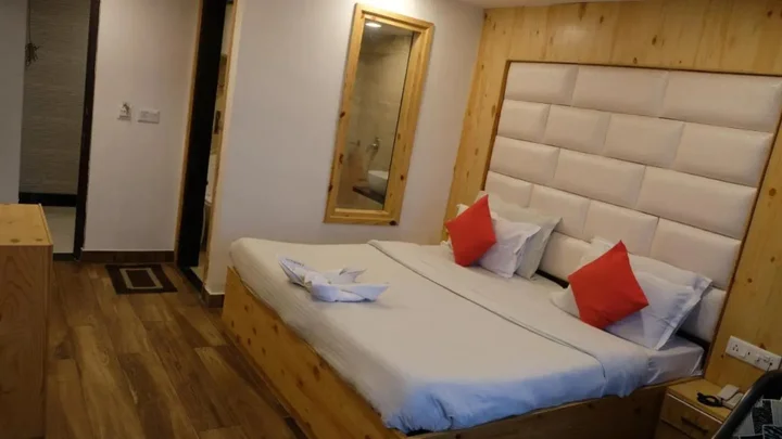 Массури: Hotel Luxmount