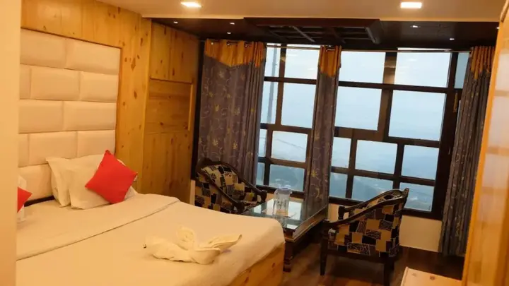 Массури: Hotel Luxmount