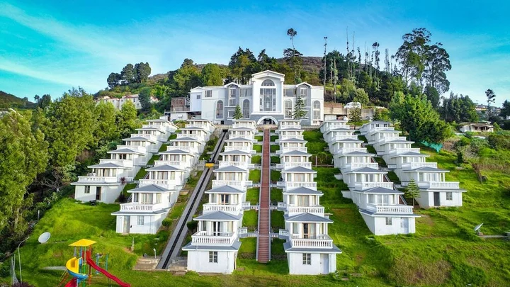 Кунур: Sagar Holiday Resort.