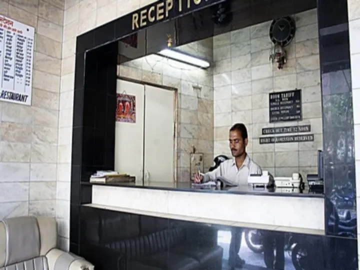 Агра: East Lite Hotel