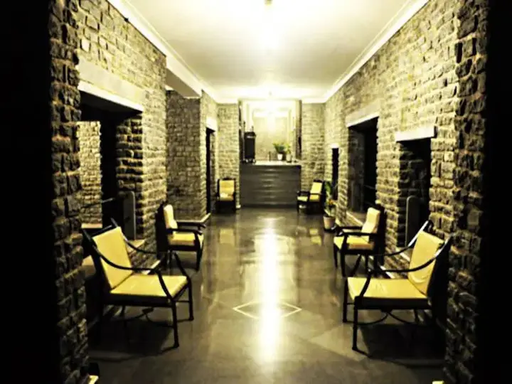 Садри: King's Abode