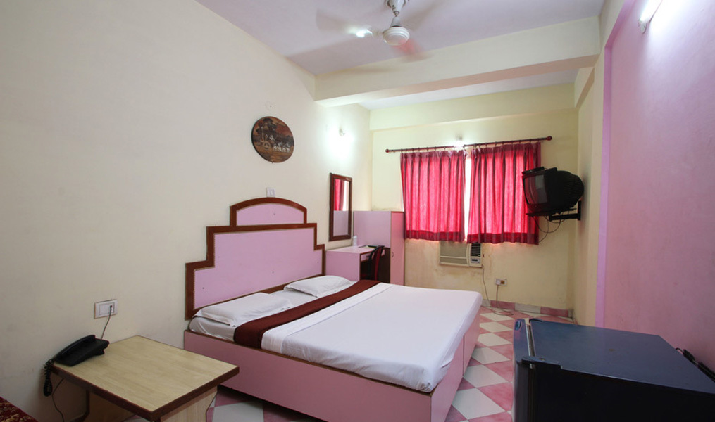 Агра: Hotel Delux Inn
