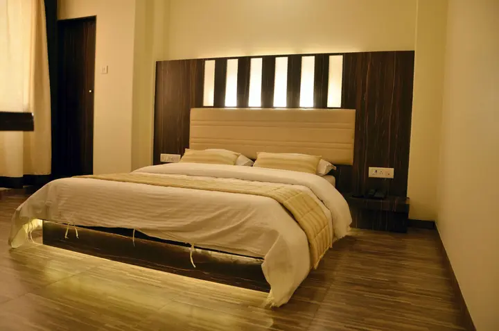 Тхане: Hotel Alka Residency