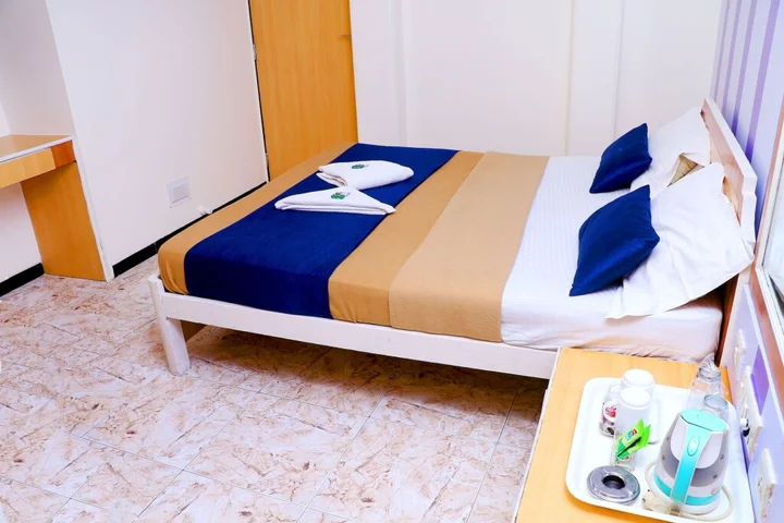 Тхане: Hotel Alka Residency