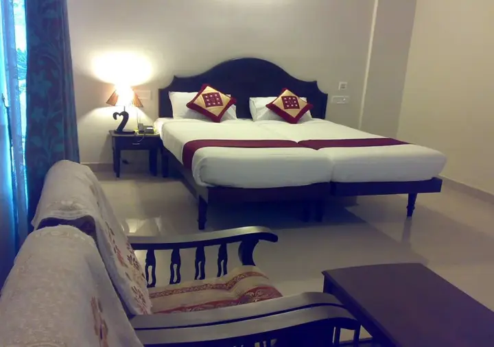Ковалам: Sree Visakh Hotel