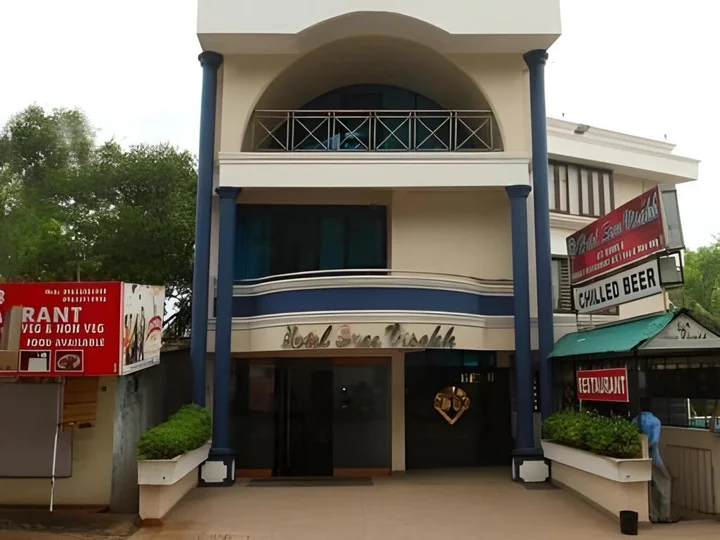 Ковалам: Sree Visakh Hotel