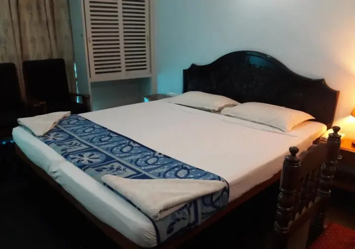 Ковалам: Sree Visakh Hotel