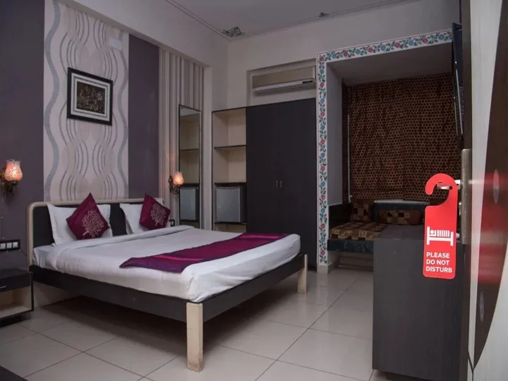 Удаипур: FabHotel Everest International