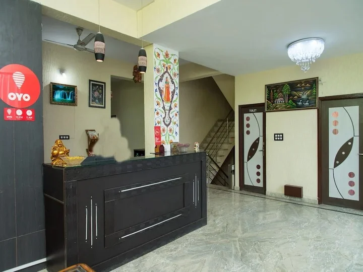 Удаипур: FabHotel Everest International