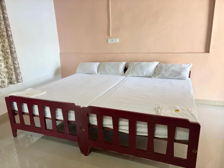 Варкала: Seabreeze Varkala Beach Resort