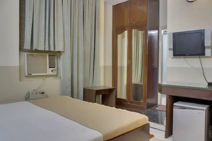Гуруграм: The Blooms Hotel