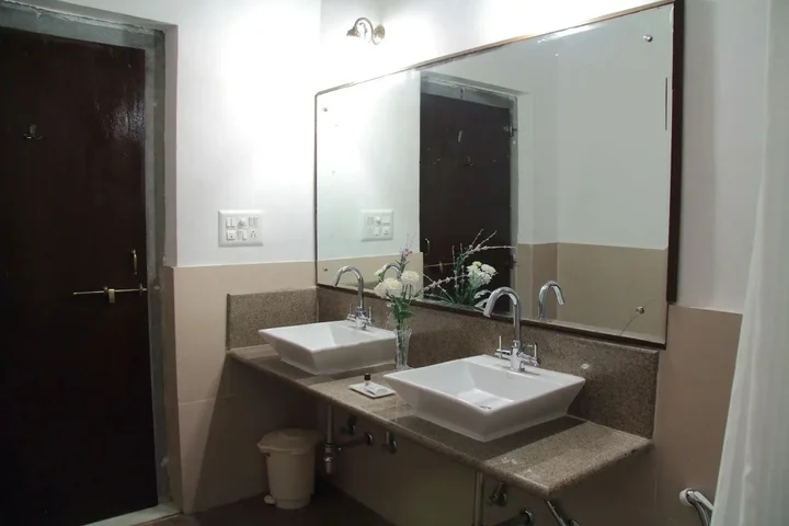 Удаипур: Jhadol Safari Resort