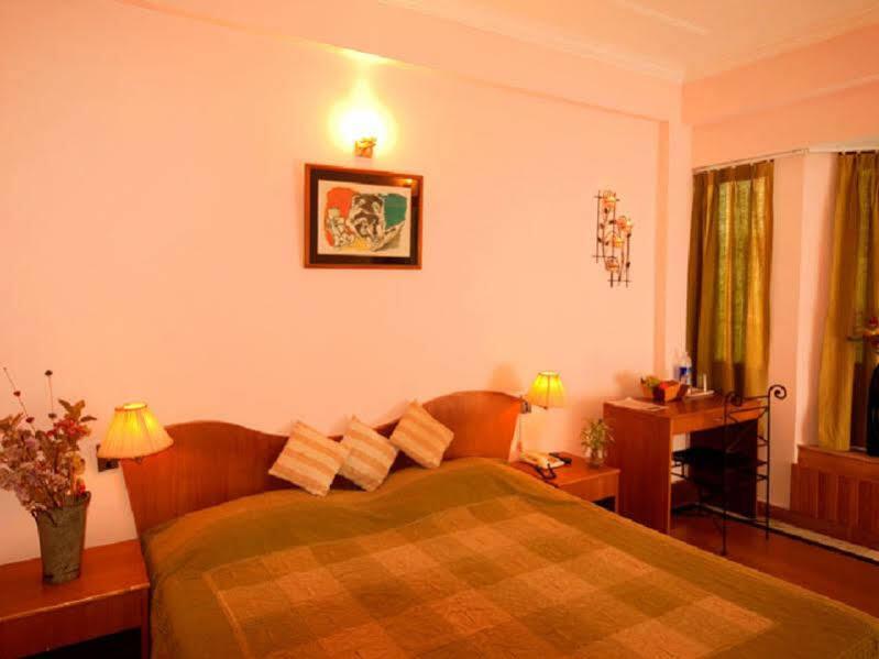 Раникхет: Ranikhet Inn