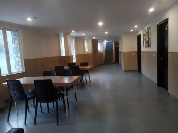 Раникхет: Ranikhet Inn