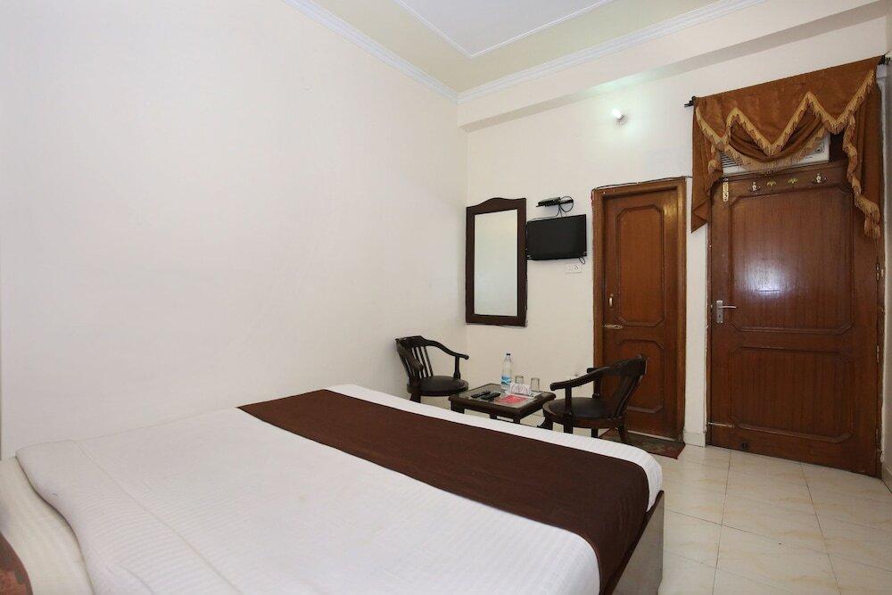 Чандигарх: OYO 5853 Hotel Shingar Regency