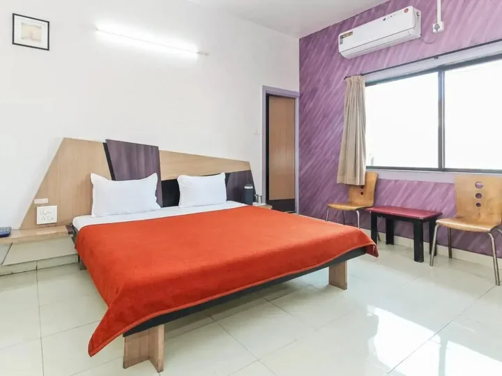 Нашик: Hotel Cool Palace